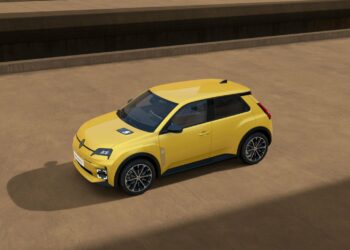 Renault dévoile de nouvelles batteries qui permettront de réduire le prix de ses voitures électriques