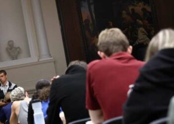 En direct, bac 2024 : suivez le premier jour des épreuves de spécialité