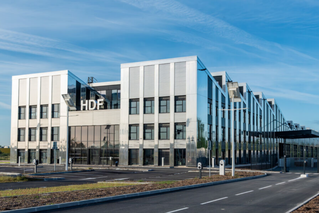 Une usine d’hydrogène vert unique au monde inaugurée près de Bordeaux Une usine d’hydrogène vert unique au monde inaugurée près de Bordeaux