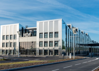 Une usine d’hydrogène vert unique au monde inaugurée près de Bordeaux