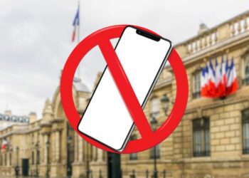 Pourquoi interdire les téléphones aux enfants comme le veut Emmanuel Macron est irréaliste