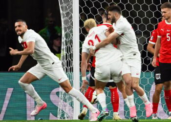 Demiral et la Turquie sortent l’Autriche