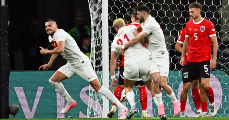 Demiral et la Turquie sortent l’Autriche