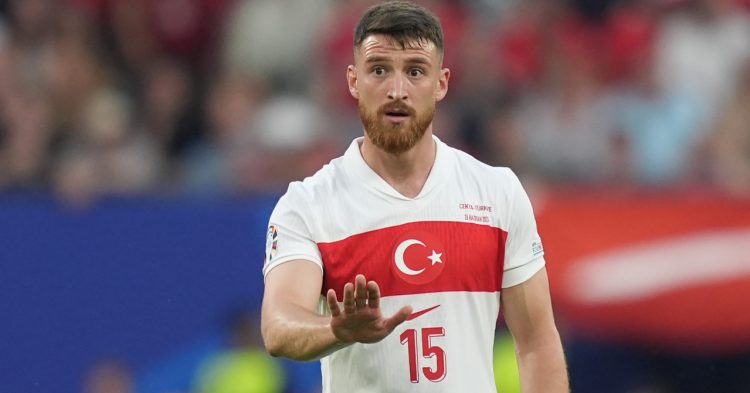 L’OM et Rennes se disputent une star turque L’OM et Rennes se disputent une star turque