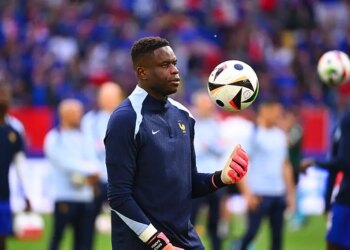 RC Lens : sur le départ, Brice Samba a un accord avec…