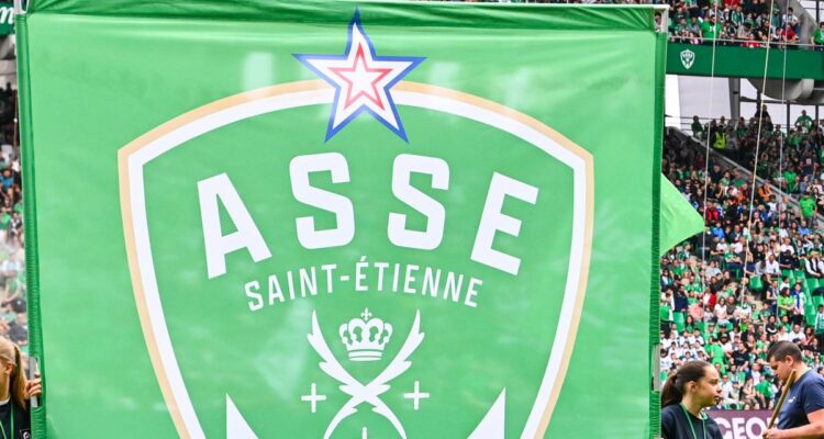 ASSE Mercato : un attaquant des Verts met le cap à l’Ouest ASSE Mercato : un attaquant des Verts met le cap à l’Ouest