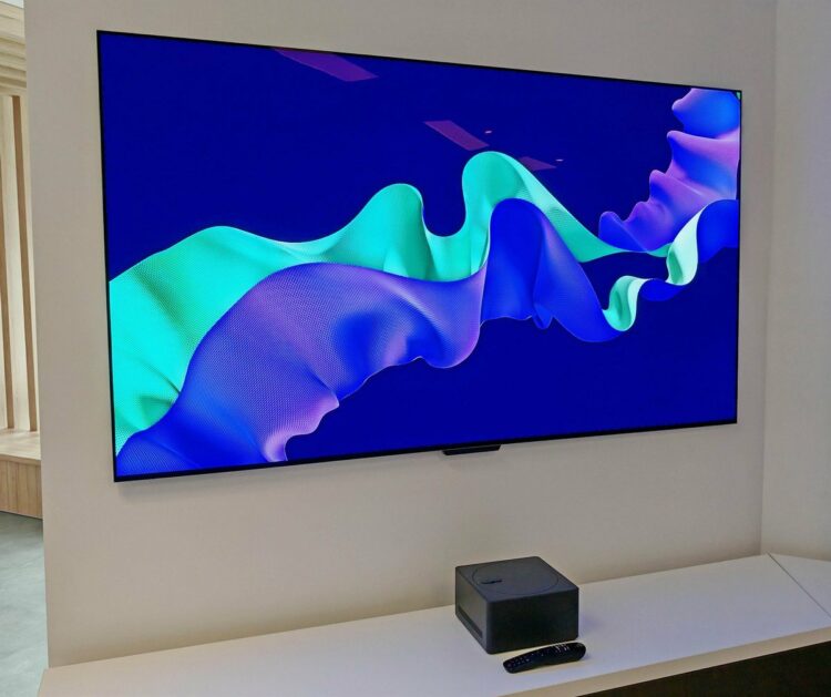 Les nouveaux téléviseurs OLED M4 de LG arrivent, préparez la CB ou allez voir votre banquier