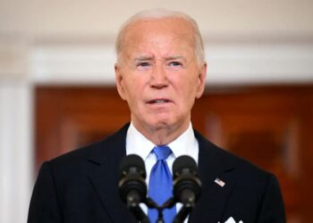 « Je vais gagner à nouveau »: Joe Biden dément tout retrait et confirme être candidat à sa réélection