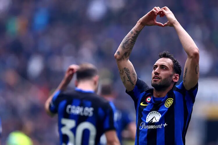 Inter Milan : Hakan Çalhanoğlu fait des révélations sur son avenir