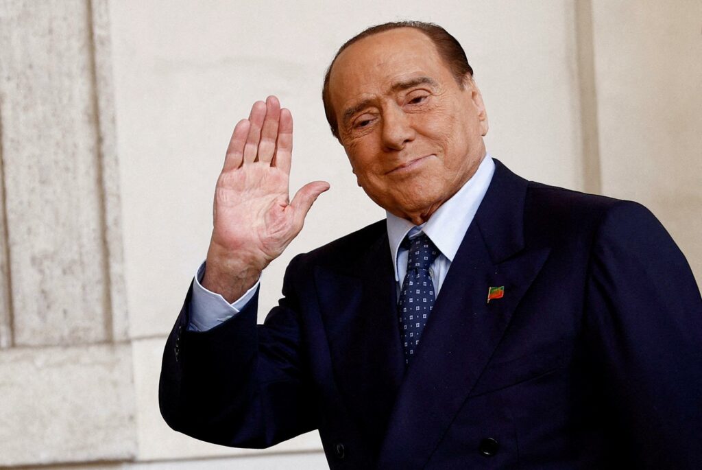 L’aéroport de Milan rebaptisé Silvio Berlusconi en hommage à l’ancien premier ministre italien