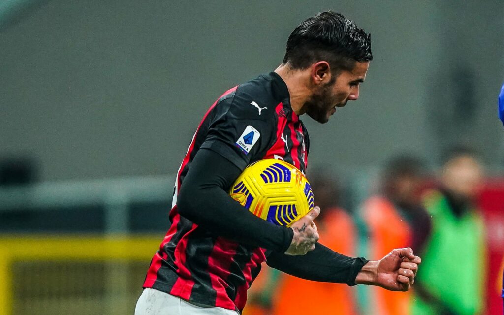AC Milan : Le Bayern Munich connait le prix de Theo Hernandez AC Milan : Le Bayern Munich connait le prix de Theo Hernandez