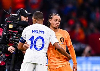 Equipe de France : le drôle de message de Kylian Mbappé à Xavi Simons
