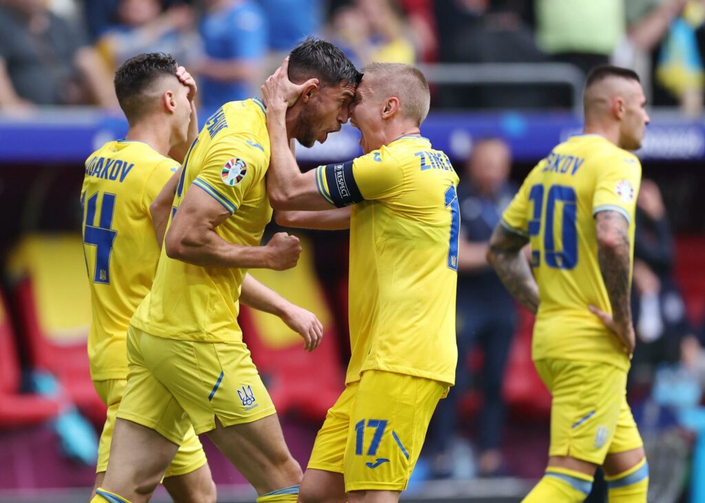 Résumé : L’Ukraine fait redescendre la Slovaquie Résumé : L’Ukraine fait redescendre la Slovaquie