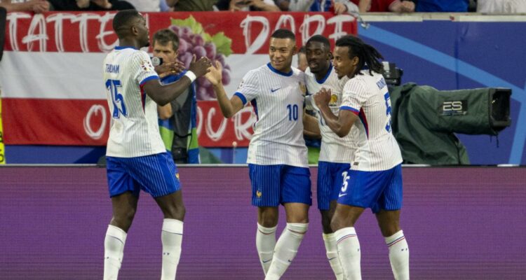 France – Pays-Bas : la compo des Bleus a fuité, Mbappé remplaçant France – Pays-Bas : la compo des Bleus a fuité, Mbappé remplaçant
