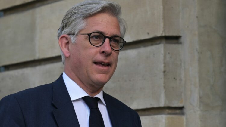 Le ministre Frédéric Valletoux assure que le système de santé français n’est pas impacté à ce stade