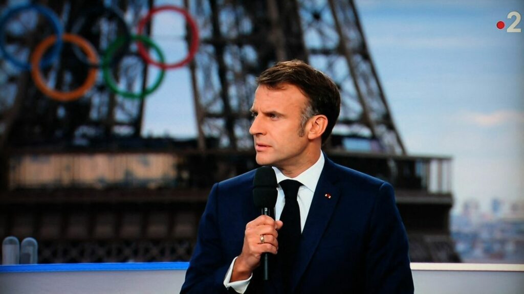Il s’engage à terminer son mandat en 2027″: Emmanuel Macron promet qu’il n’y aura pas d’autre dissolution