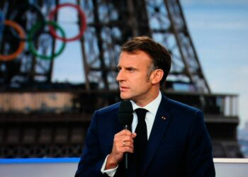 Il s’engage à terminer son mandat en 2027″: Emmanuel Macron promet qu’il n’y aura pas d’autre dissolution