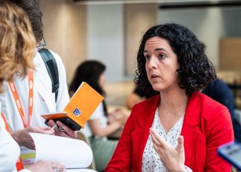 Emmanuel Macron « ignore la réalité » dénonce Manon Aubry alors que le chef de l’Etat appelle à « construire une majorité solide