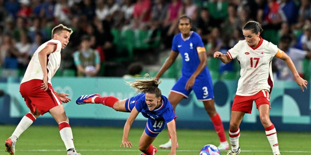 En direct | France-Canada, football : Fleming marque un but crucial pour les Canucks à la 60e minute