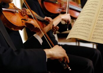 Un concert magique le 14 juillet 2024 avec l’Orchestre National de France, la Maîtrise et le Chœur de Radio France