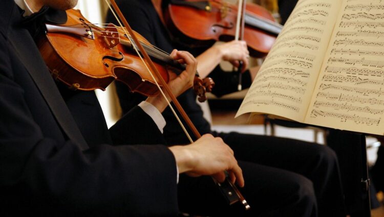 Un concert magique le 14 juillet 2024 avec l’Orchestre National de France, la Maîtrise et le Chœur de Radio France Un concert magique le 14 juillet 2024 avec l’Orchestre National de France, la Maîtrise et le Chœur de Radio France