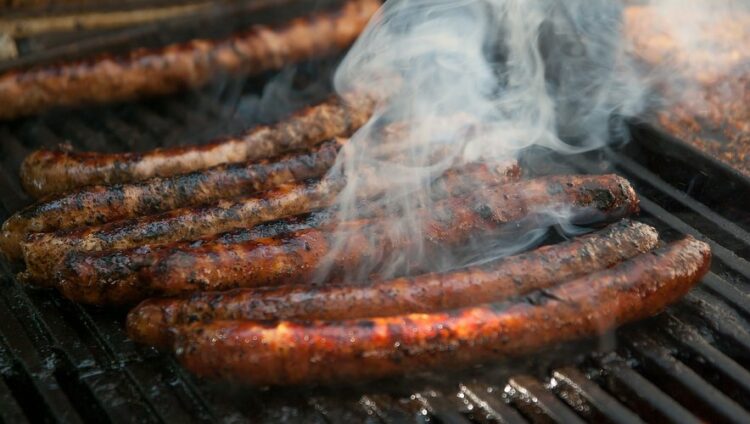 Alerte à la consommation : Les merguez rappelées dans toute la France à cause de la présence possible de résidus de médicaments vétérinaires