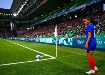 Plongez dans France-Canada (1-2) – JO 2024 (F) – Gr. A – France-Canada