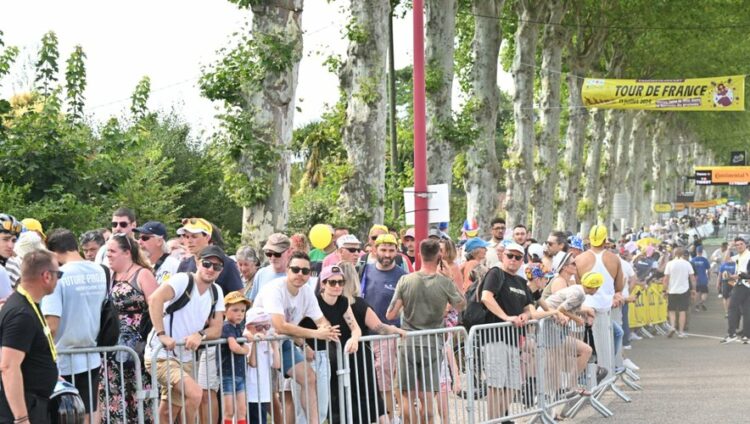 Tour de France 2024 : Une chaleur écrasante, une caravane décevante, un spectacle magnifique… Les moments forts du passage de la Grande Boucle en Lot-et-Garonne Tour de France 2024 : Une chaleur écrasante, une caravane décevante, un spectacle magnifique… Les moments forts du passage de la Grande Boucle en Lot-et-Garonne