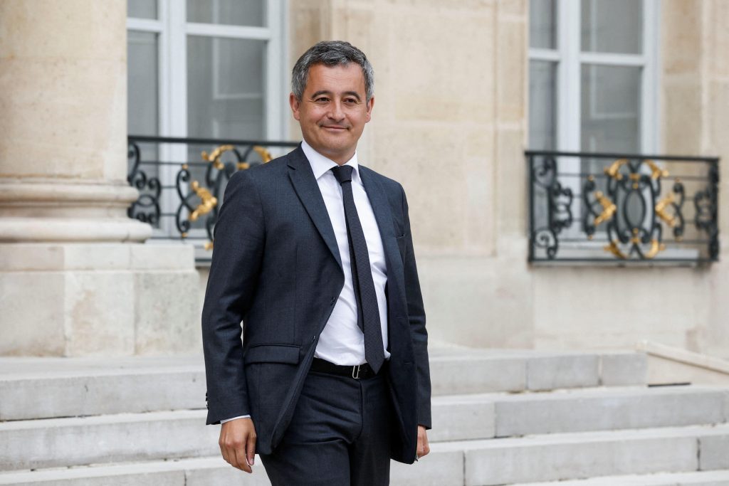 Gérald Darmanin conteste la fonction religieuse d’un «imam radicalisé» sénégalais après son expulsion