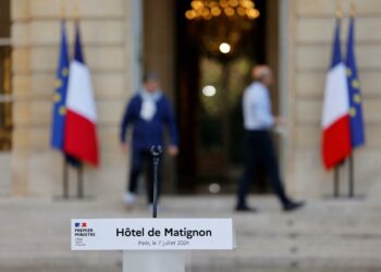 Des menaces de censure pèsent déjà sur le futur gouvernement, dans une attente interminable