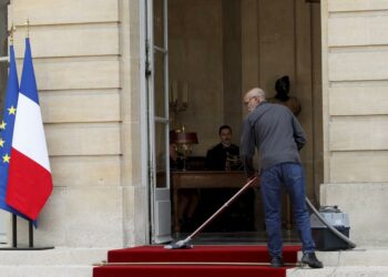 La détresse des chefs d’entreprise face au chaos politique La détresse des chefs d’entreprise face au chaos politique