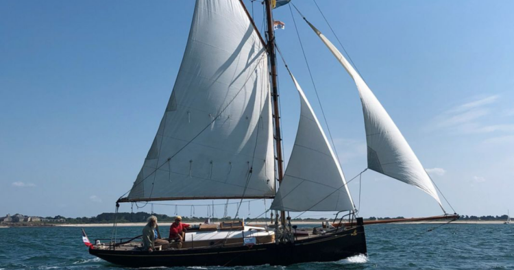 Ancré à Pornichet, « le plus ancien voilier de France » est en vente sur… Leboncoin