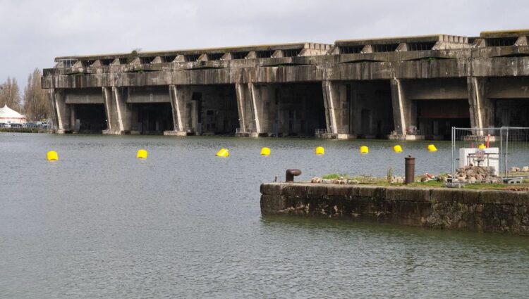 Comment la base sous-marine de Bordeaux a-t-elle pu devenir le plus grand centre d’art numérique au monde?