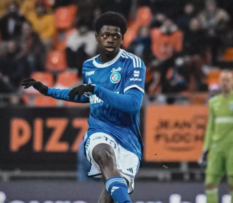 Ligue 1 : Saïdou Sow brille et propulse Strasbourg en tête contre Rennes