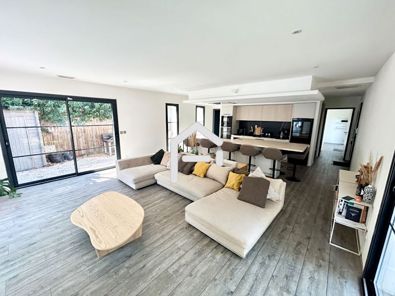 Luxe et confort: Magnifique villa meublée de 4 pièces à louer à Toulouse (31000) pour 3 600 € par mois – Figaro Immobilier