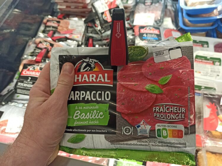 Monoprix de Strasbourg prend des mesures de sécurité pour ses steaks hachés et biftecks Charal Monoprix de Strasbourg prend des mesures de sécurité pour ses steaks hachés et biftecks Charal