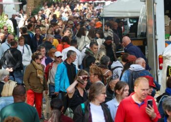 La diagonale du fou à la braderie de Lille : notre expérience inoubliable La diagonale du fou à la braderie de Lille : notre expérience inoubliable