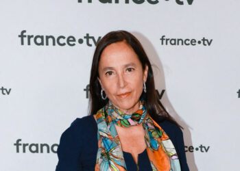 Dorothée Olliéric (France 2) partage sa vie avec un célèbre journaliste et leur papa dévoué pour leurs 2 enfants Dorothée Olliéric (France 2) partage sa vie avec un célèbre journaliste et leur papa dévoué pour leurs 2 enfants