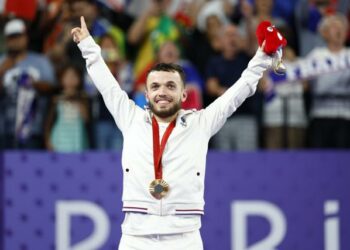 La France maintient sa 5e place au classement des médailles après cinq jours de compétition aux Jeux Paralympiques de Paris 2024 La France maintient sa 5e place au classement des médailles après cinq jours de compétition aux Jeux Paralympiques de Paris 2024