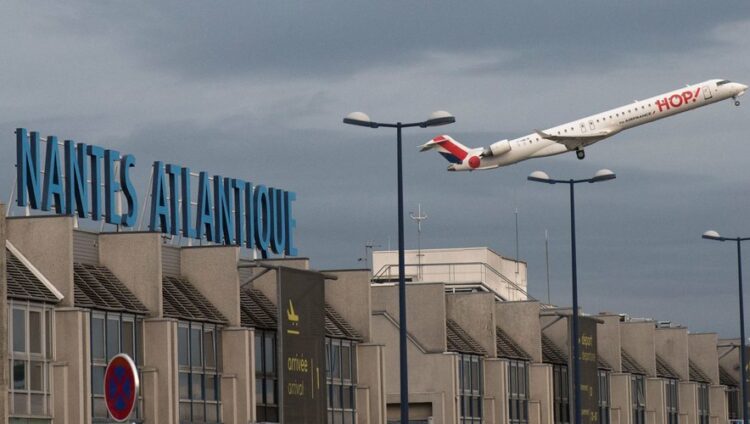 Perturbation du signal à l’aéroport de Nantes : la télé d’un camping-car en cause !