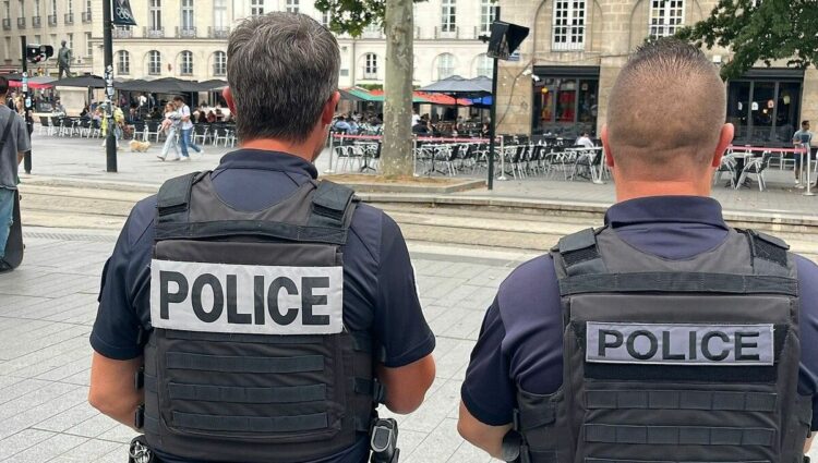 Un blessé par balle à Nantes dans le quartier de Bellevue : deux personnes arrêtées Un blessé par balle à Nantes dans le quartier de Bellevue : deux personnes arrêtées