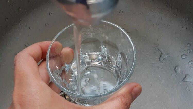 Niveau de PFAS dans l’eau du robinet à Beaucaire : respect des normes européennes maintenu