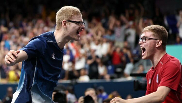 Vidéo : Félix Lebrun raconte sa célébration mémorable aux Championnats de France : « Quand je l’ai battu pour la première fois, j’ai sauté sur la table en rigolant Vidéo : Félix Lebrun raconte sa célébration mémorable aux Championnats de France : « Quand je l’ai battu pour la première fois, j’ai sauté sur la table en rigolant
