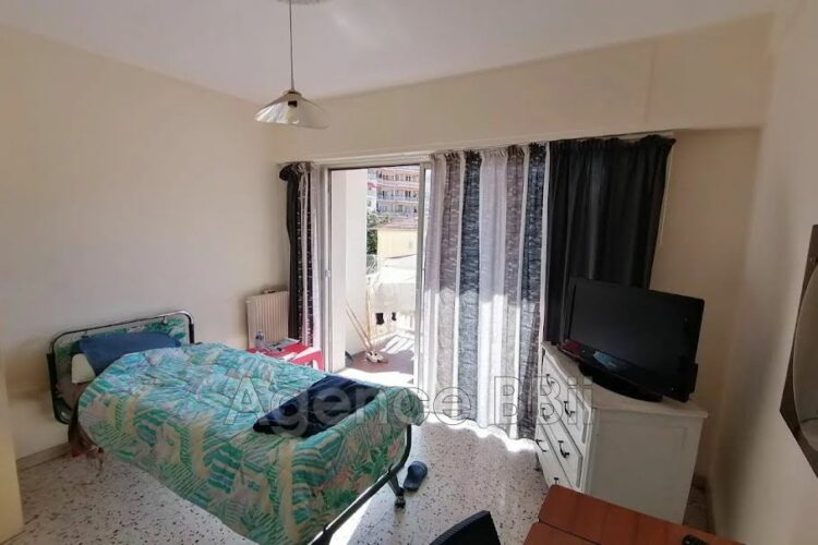 L’immobilier de luxe à Nice : Magnifique appartement de 8 pièces de 25 m² à vendre pour 785 000 € L’immobilier de luxe à Nice : Magnifique appartement de 8 pièces de 25 m² à vendre pour 785 000 €