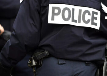 Un policier fait des prouesses pour arrêter une course-poursuite de 38 km