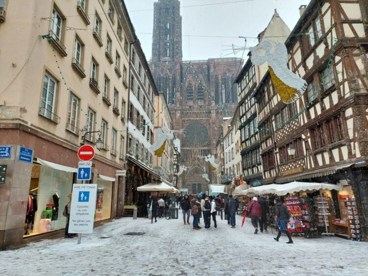 Y aura-t-il de la neige à Strasbourg pour Noël ? La réponse d’un expert qui ne laisse aucune place au doute ! Y aura-t-il de la neige à Strasbourg pour Noël ? La réponse d’un expert qui ne laisse aucune place au doute !