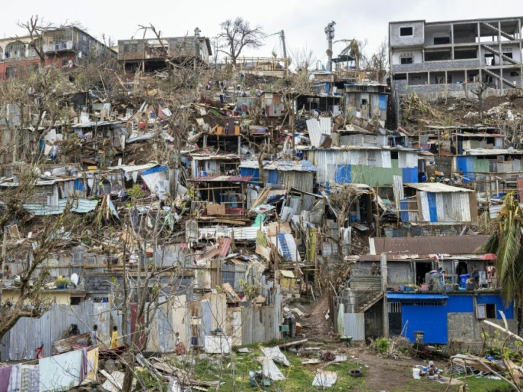Deuil national : La France s’unit pour honorer Mayotte à la suite du cyclone Chido