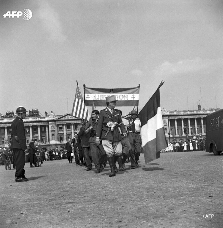 La Libération de Paris : Revivez les événements marquants des 25 et 26 août selon l’AFP du 26 août 1944 ! La Libération de Paris : Revivez les événements marquants des 25 et 26 août selon l’AFP du 26 août 1944 !