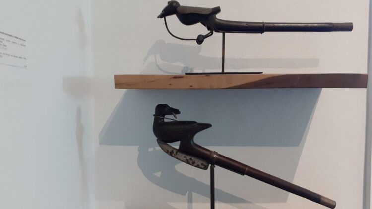 Le Bénin Triomphe : Suspension de la Vente en France de la Récade du Roi Béhanzin ! Le Bénin Triomphe : Suspension de la Vente en France de la Récade du Roi Béhanzin !