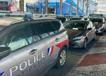 **La Corse se prépare à un événement historique : 800 policiers en renfort au départ de Marseille pour accueillir le Pape ce vendredi !** **La Corse se prépare à un événement historique : 800 policiers en renfort au départ de Marseille pour accueillir le Pape ce vendredi !**